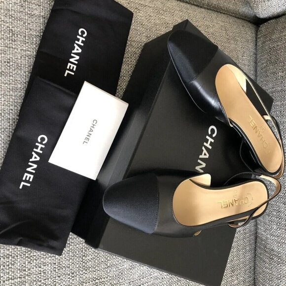 NEW CHANEL Black Slingback Flats Size 39 - Goatskin & Grosgrain - Picture 1 of 7
